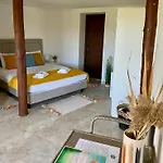 Tenger-szem Panzió és Lovasudvar 4*