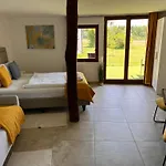 Tenger-szem Panzió és Lovasudvar Bed and breakfast 4*