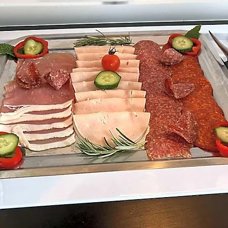 Tenger-szem Panzió és Lovasudvar