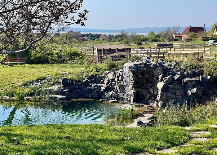 B&B Tenger-szem Panzio Es Lovasudvar 4*